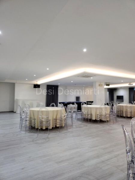 Office for Rent in  En Fu Mansions - Image 2